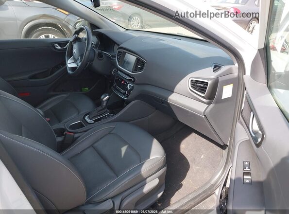 KMHC75LD8KU174748 2019 HYUNDAI IONIQ PLUG-IN HYBRID White Widok wnętrza z przodu