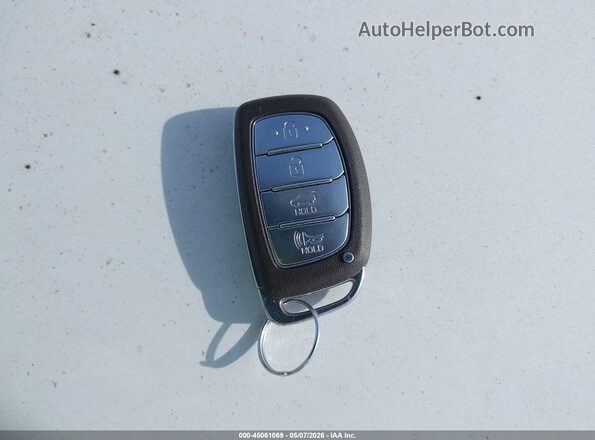 KMHC75LD8KU174748 2019 HYUNDAI IONIQ PLUG-IN HYBRID White Widok deski rozdzielczej