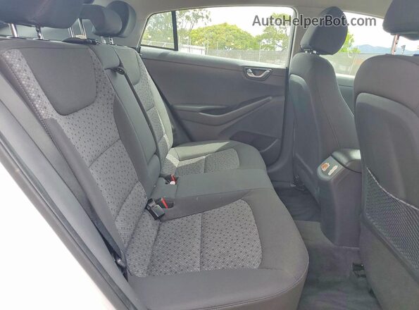 KMHC75LH3KU045514 2019 HYUNDAI IONIQ White 