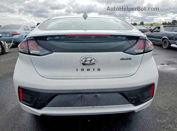 KMHC75LJ1LU061764 2020 HYUNDAI IONIQ White Вид ззаду