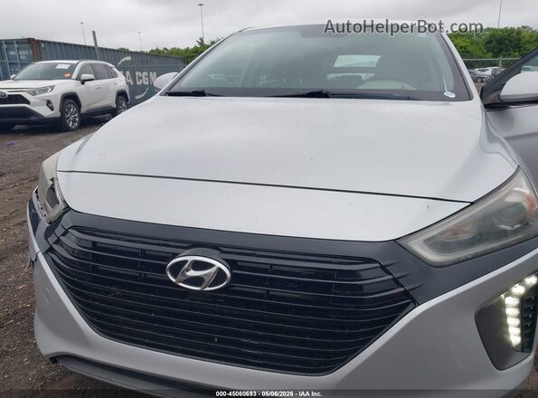 KMHC85LC7HU023591 2017 HYUNDAI IONIQ HYBRID Silver Vista frontal