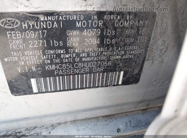KMHC85LC8HU027066 2017 HYUNDAI IONIQ HYBRID Silver Vista del compartimento del motor