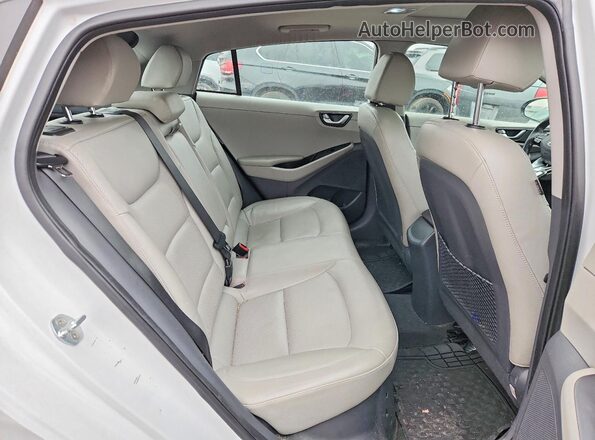 KMHC85LCXJU071687 2018 HYUNDAI IONIQ White Widok tylnych siedzeń
