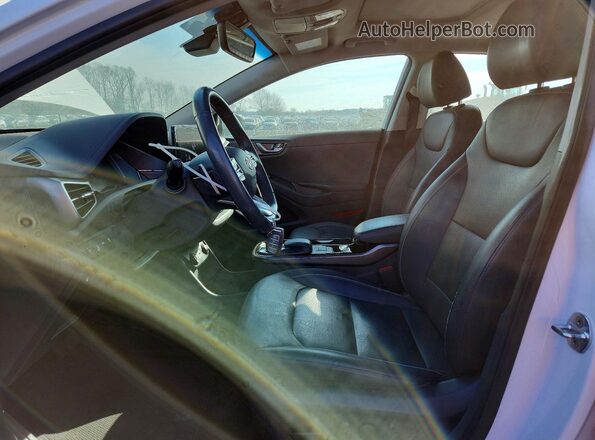 KMHC85LJ7LU061510 2020 HYUNDAI IONIQ White Widok wnętrza z przodu