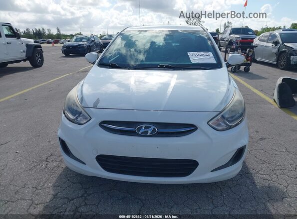 KMHCT4AE0GU044097 2016 HYUNDAI ACCENT White უკანა სალონის ხედი
