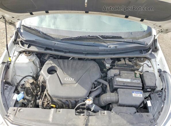 KMHCT4AE0HU242471 2017 HYUNDAI ACCENT White Rear interior view