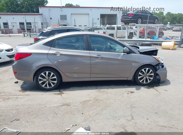 KMHCT4AE0HU379748 2017 HYUNDAI ACCENT Gray Սալոնի հետևի տեսք