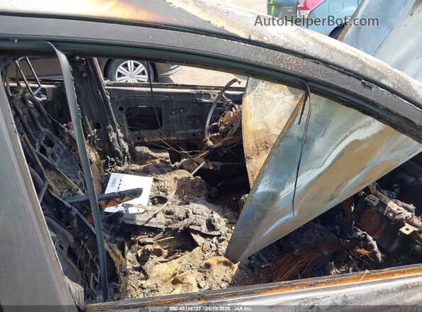 KMHCT4AE1GU027082 2016 HYUNDAI ACCENT Silver Widok wnętrza z przodu