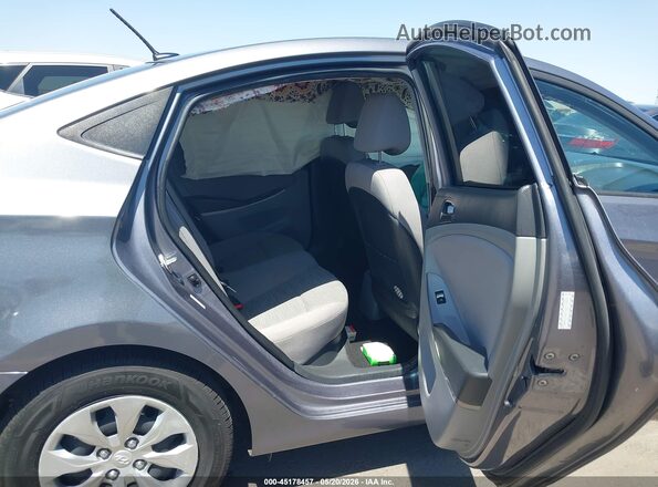 KMHCT4AE1GU113895 2016 HYUNDAI ACCENT Silver Widok naklejki z numerem VIN