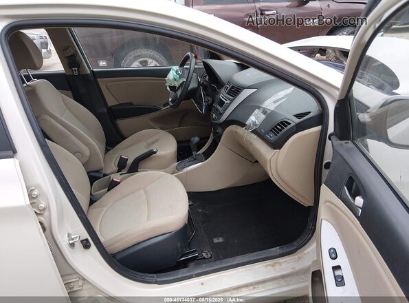 KMHCT4AE1GU129501 2016 HYUNDAI ACCENT White Widok wnętrza z przodu
