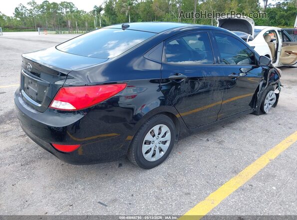 KMHCT4AE1HU352011 2017 HYUNDAI ACCENT Black Задня права чверть