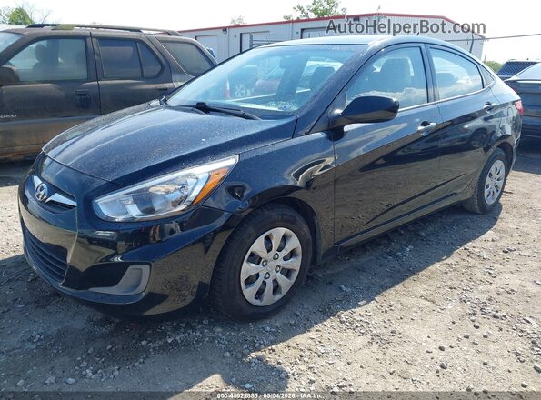 KMHCT4AE2GU955452 2016 HYUNDAI ACCENT Черный Передняя левая четверть