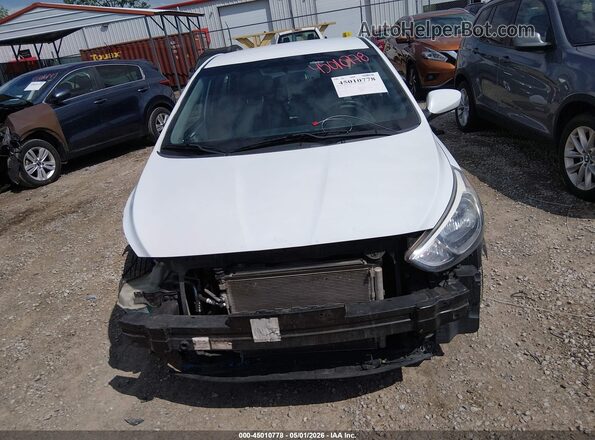 KMHCT4AE2HU237692 2017 HYUNDAI ACCENT Белый Вид задней части салона