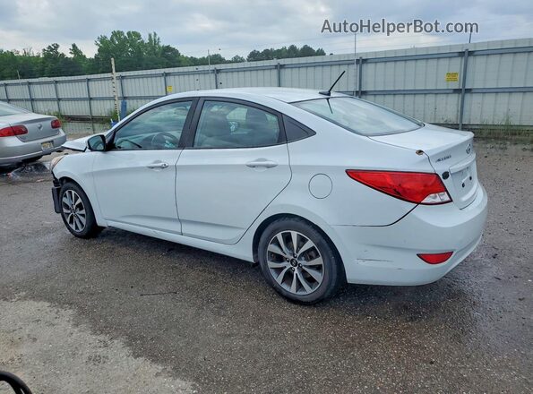 KMHCT4AE2HU371263 2017 HYUNDAI ACCENT White 