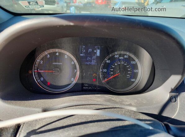 KMHCT4AE3GU161074 2016 HYUNDAI ACCENT Silver Instrument cluster view
