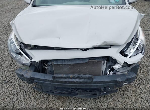 KMHCT4AE4GU033362 2016 HYUNDAI ACCENT Белый Вид спереди