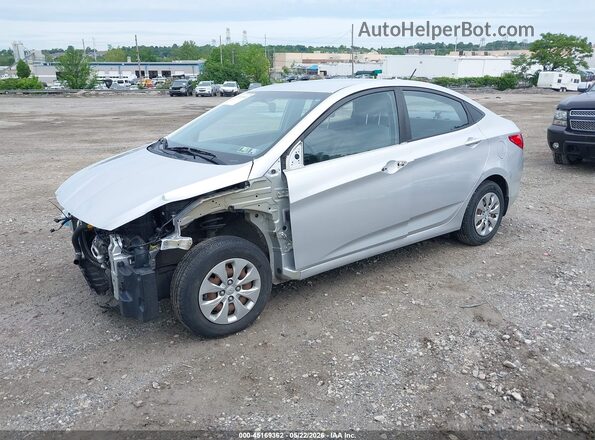 KMHCT4AE4GU077958 2016 HYUNDAI ACCENT Silver Առջևի ձախ երեք քառորդ տեսարան