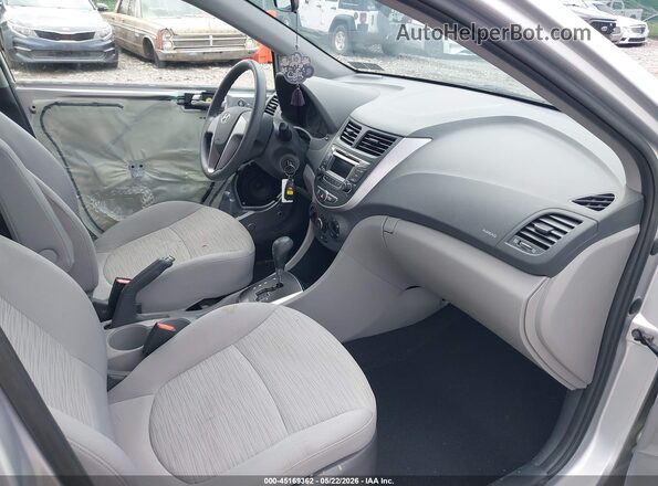 KMHCT4AE4GU077958 2016 HYUNDAI ACCENT Silver Սալոնի դիմացի տեսք