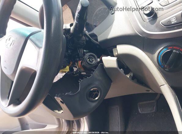 KMHCT4AE7HU308109 2017 HYUNDAI ACCENT Gray Вид спереду