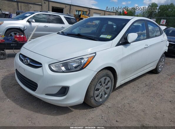 KMHCT4AE8GU969100 2016 HYUNDAI ACCENT White Front left