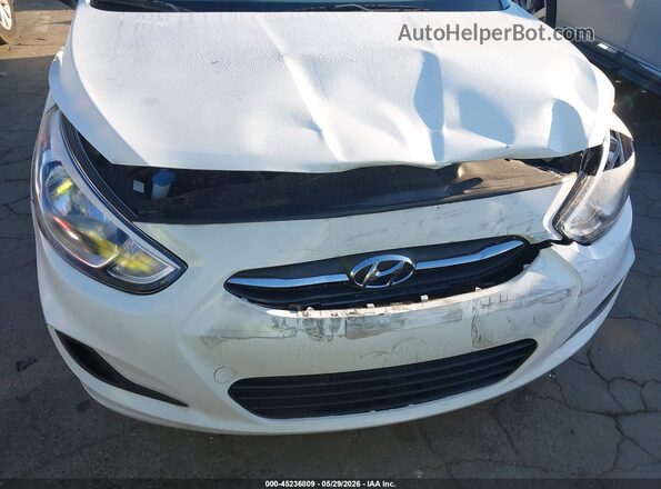 KMHCT4AE8HU203062 2017 HYUNDAI ACCENT White Vista frontal