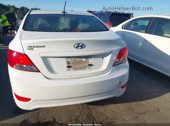 KMHCT4AE8HU203062 2017 HYUNDAI ACCENT White 