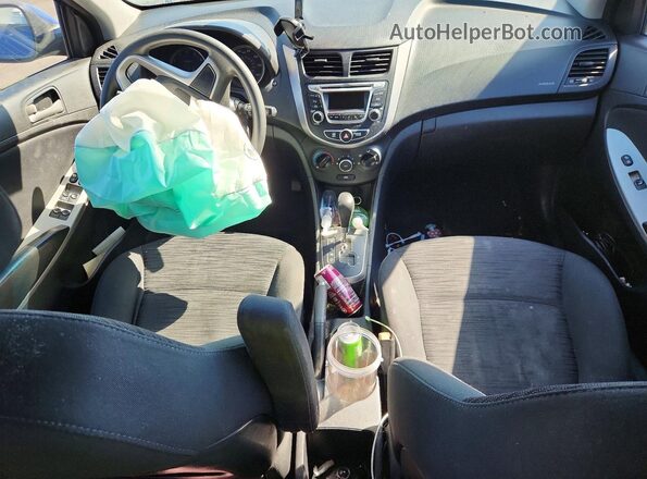 KMHCT5AE1GU243164 2016 HYUNDAI ACCENT Blue Vista del salpicadero