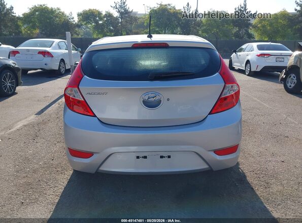KMHCT5AE2HU349365 2017 HYUNDAI ACCENT Silver 