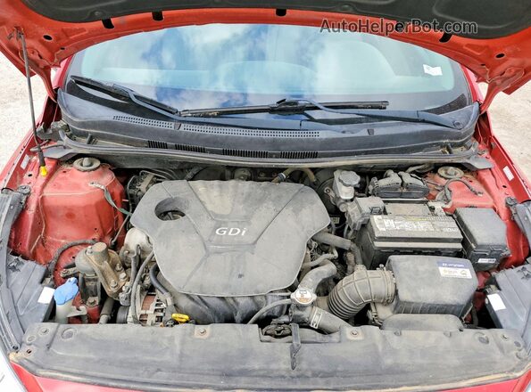 KMHCT5AE8HU307461 2017 HYUNDAI ACCENT Red Widok wnętrza z tyłu