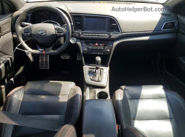 KMHD04LB0JU680526 2018 HYUNDAI ELANTRA Зеленый Вид панели приборов