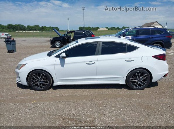 KMHD04LB4KU811197 2019 HYUNDAI ELANTRA White Панорамний вид салону 360°