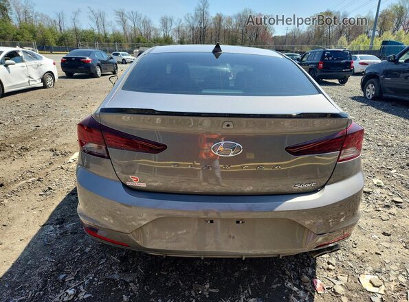 KMHD04LB6LU070584 2020 HYUNDAI ELANTRA Серый Вид сзади