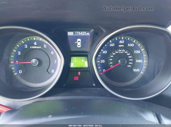KMHD35LH0GU263904 2016 HYUNDAI ELANTRA GT Black უკანა სავარძლების ხედი