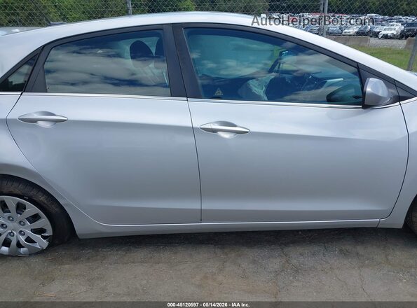 KMHD35LH4HU360654 2017 HYUNDAI ELANTRA GT Белый Вид задней части салона
