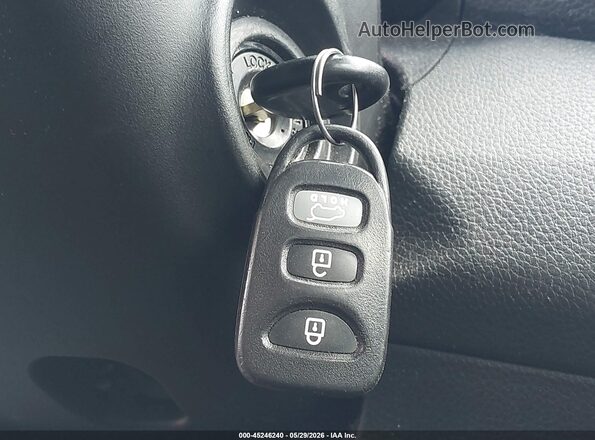KMHD35LH5HU355060 2017 HYUNDAI ELANTRA GT Белый Вид панели приборов