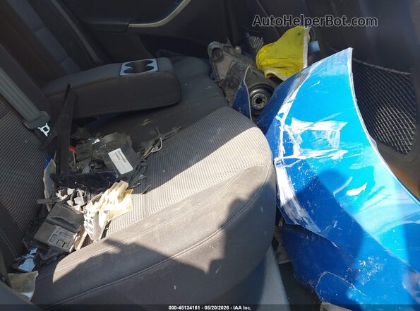 KMHD35LH5HU375504 2017 HYUNDAI ELANTRA GT Blue Սարքավորումների վահանակի տեսք