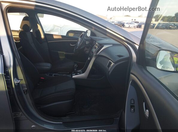 KMHD35LH9GU319015 2016 HYUNDAI ELANTRA GT Beige Front interior view