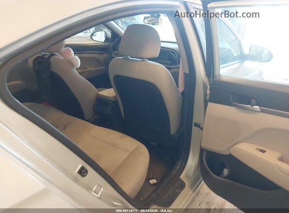 KMHD74LF5HU370963 2017 HYUNDAI ELANTRA Silver Vista de la etiqueta del VIN