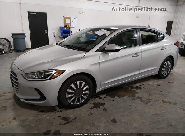 KMHD74LF7HU114632 2017 HYUNDAI ELANTRA Silver წინა მარცხენა ხედი სამი მეოთხედიდან