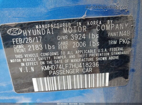 KMHD74LF7HU418236 2017 HYUNDAI ELANTRA Blue Vista del compartimento del motor