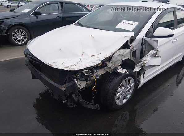 KMHD74LFXJU446103 2018 HYUNDAI ELANTRA Белый Вид спереди