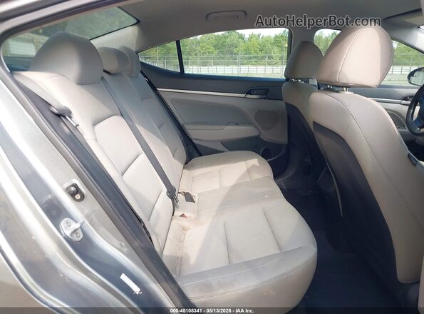 KMHD84LF0HU153981 2017 HYUNDAI ELANTRA Gray VIN კოდის სტიკერის ხედი