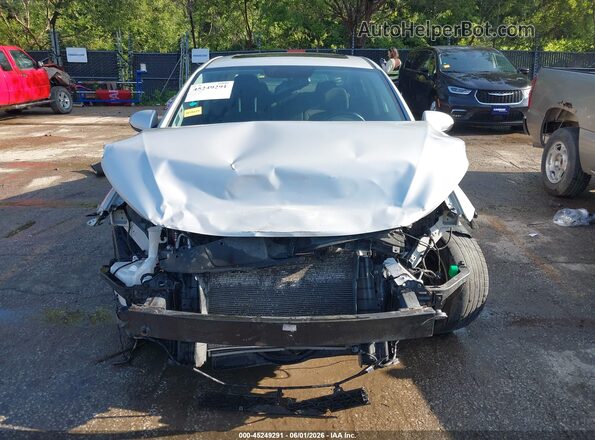 KMHD84LF3HU241343 2017 HYUNDAI ELANTRA Silver Widok wnętrza z tyłu