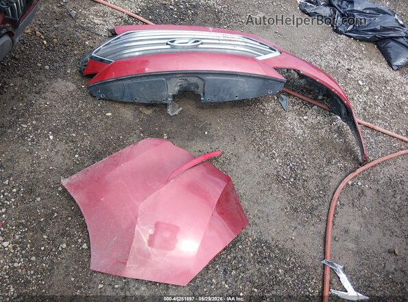 KMHD84LF4HU116738 2017 HYUNDAI ELANTRA Red Instrument cluster view