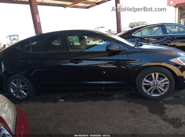 KMHD84LF4JU611589 2018 HYUNDAI ELANTRA Black უკანა სალონის ხედი