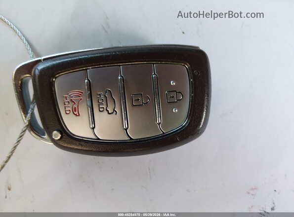 KMHD84LF4JU611589 2018 HYUNDAI ELANTRA Black წინა პანელის ხედი