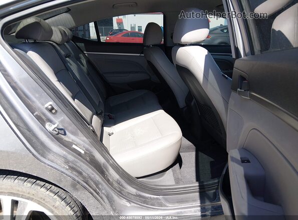 KMHD84LF6HU174544 2017 HYUNDAI ELANTRA Silver Vista de la etiqueta del VIN