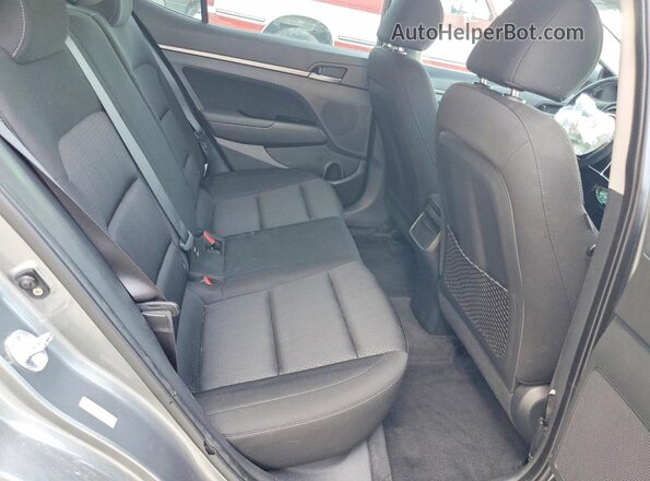 KMHD84LF6HU246438 2017 HYUNDAI ELANTRA Silver 