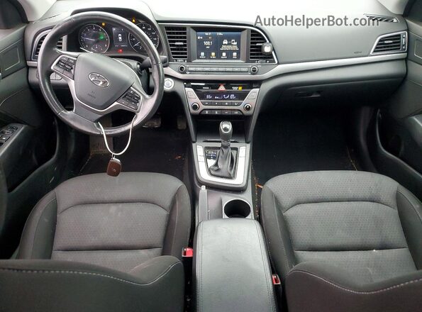 KMHD84LF7HU387325 2017 HYUNDAI ELANTRA Silver წინა პანელის ხედი