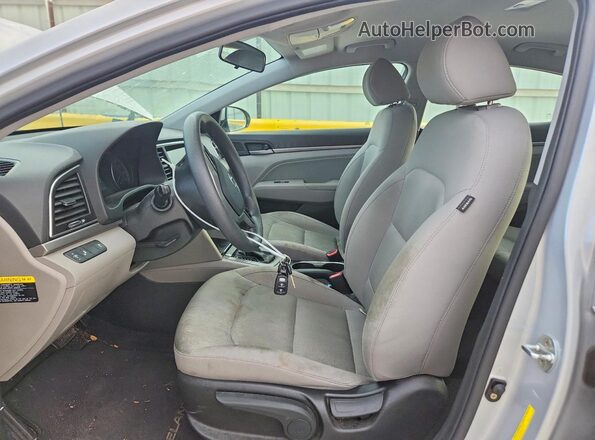 KMHD84LF8JU475547 2018 HYUNDAI ELANTRA Silver 